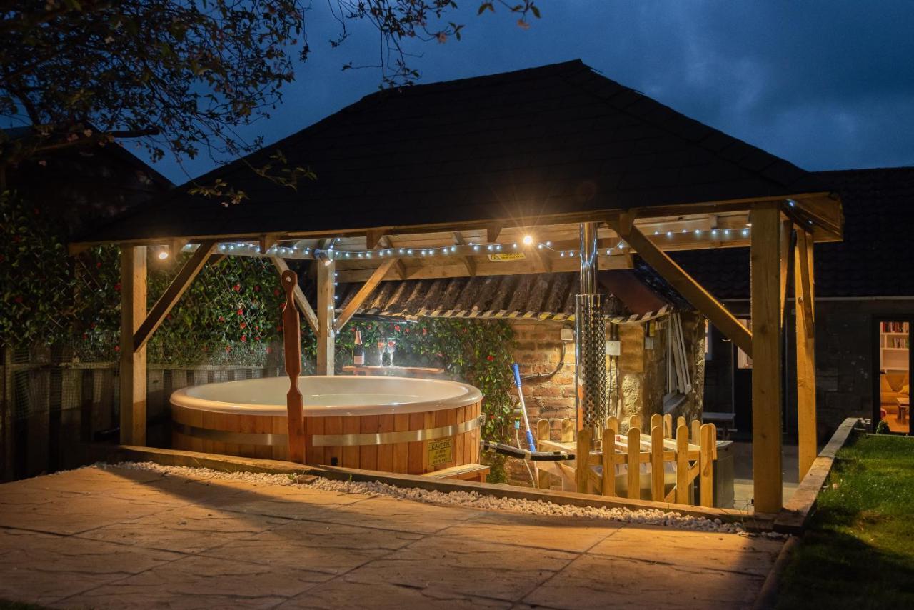 East Cottage * Wood Burning Hot Tub * Garden سانت أندروز المظهر الخارجي الصورة