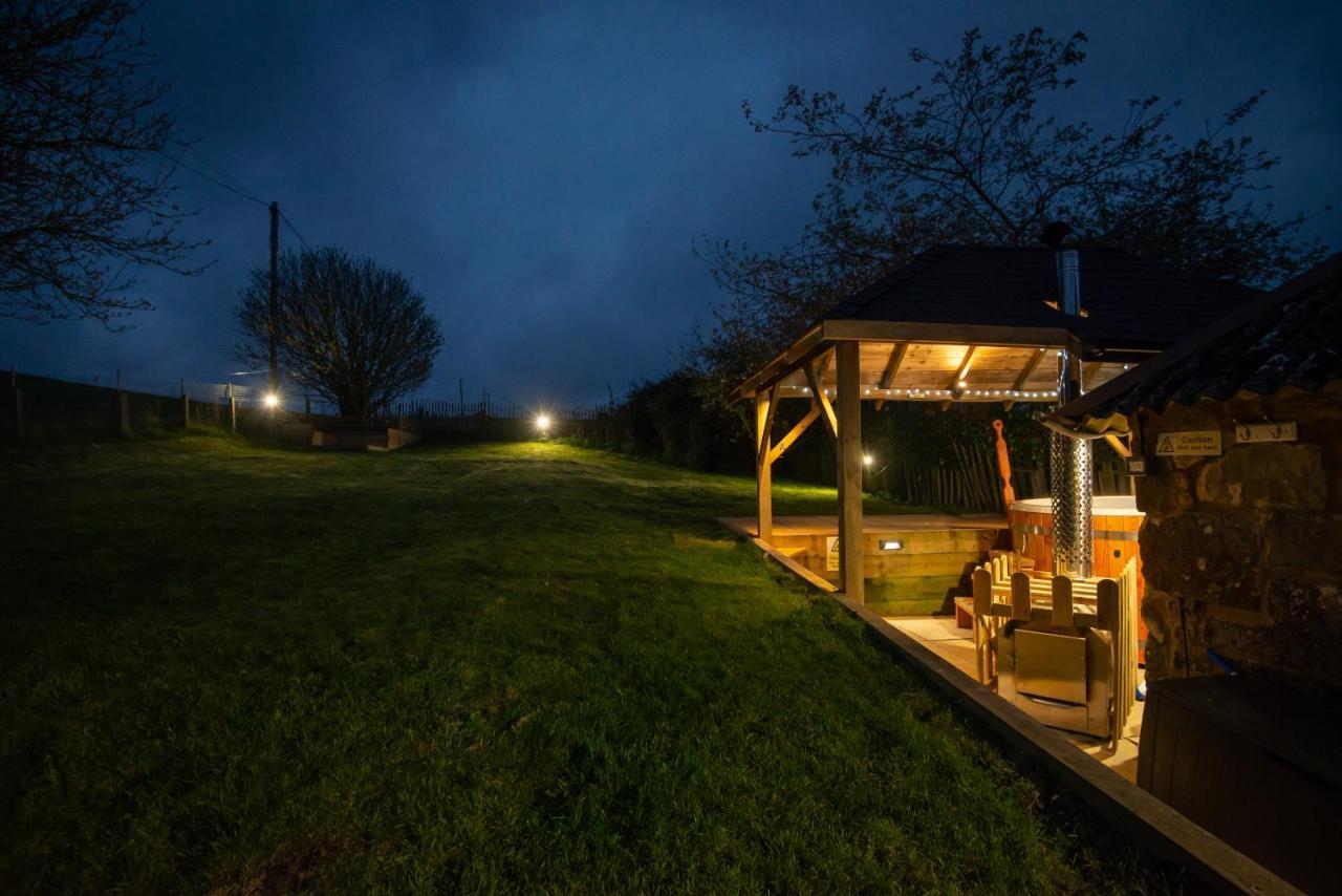East Cottage * Wood Burning Hot Tub * Garden سانت أندروز المظهر الخارجي الصورة
